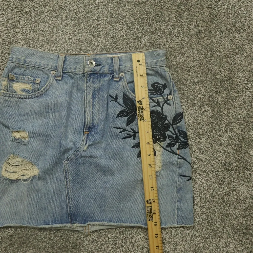Rag & Bone Skirt Womens 25 Blue Denim Distressed Embroidered Floral USA